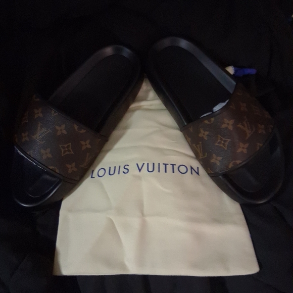 Louis Vuitton Other - Louis Vuitton Monogram Waterfront Slides Mule Mens 11 New Comes With Dust Bag